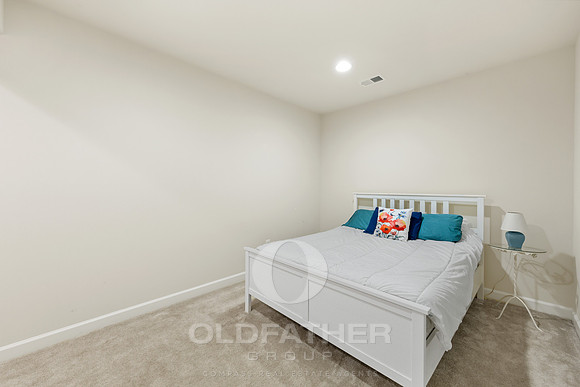 54-41267 gloucester in-40