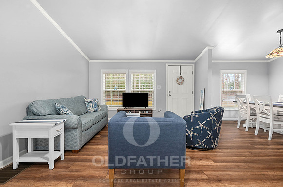 04-Mystic Harbour Blvd 1 4