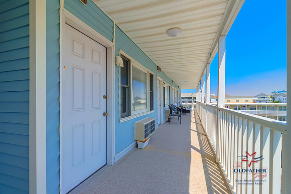 COASTAL-12210-PRINT-015