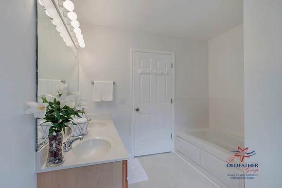 OAKCREST-PRINT-041