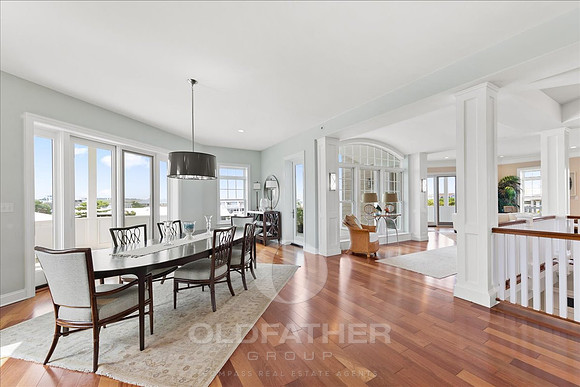 49-34 COLLINS AVE-10