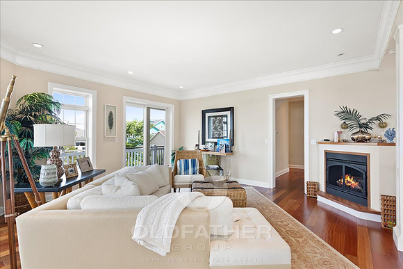 64-34 COLLINS AVE-25