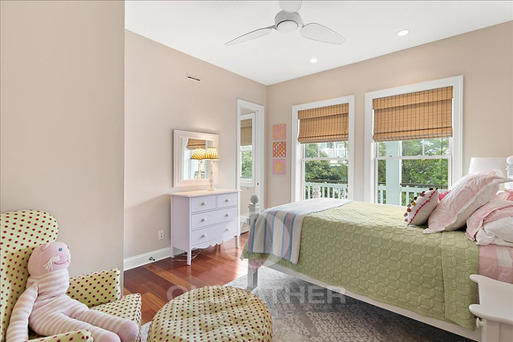 68-34 COLLINS AVE-29