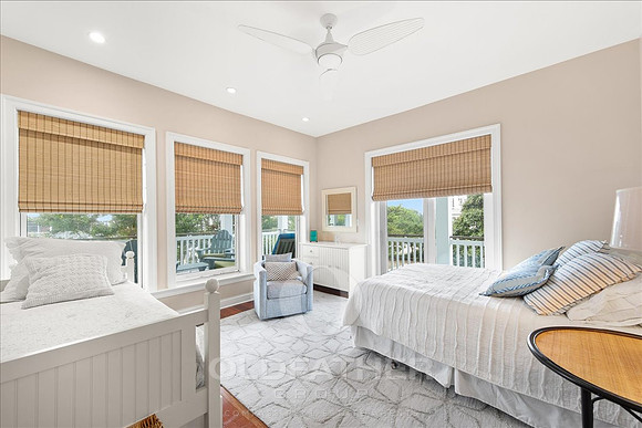 73-34 COLLINS AVE-34
