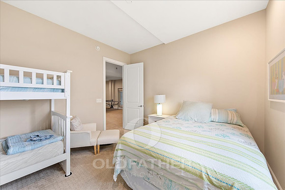 81-34 COLLINS AVE-42