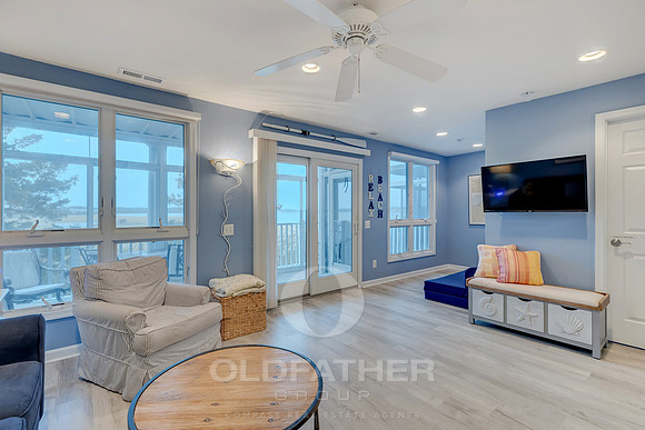 BEACH-COVE-29066-PRINT-023