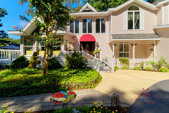 CLUBHOUSE-PRINT-005