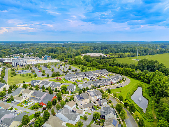 VILLAGE-CTR-402-PRINT-007