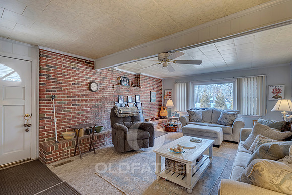 PICKERING-15997-PRINT-034