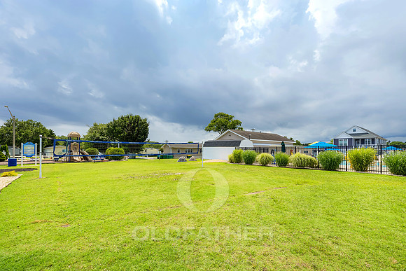 LAWS-POINT-37030-AMENITIES-PRINT-012
