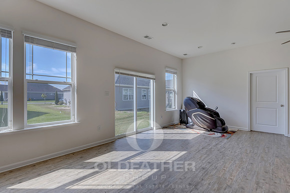 RIVERSTONE-29662-PRINT-047