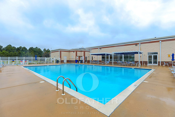 VILLAGE-CENTER-BLVD-402-PRINT-006