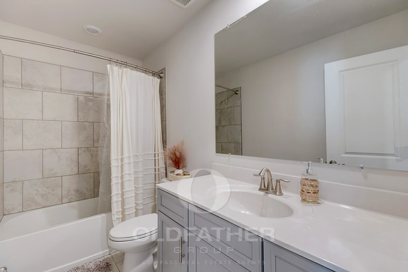 AUBURN-WAY-36084-PRINT-041